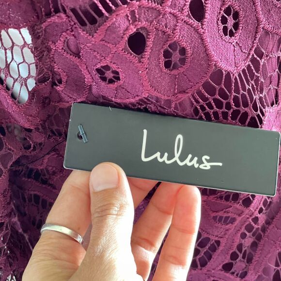 NWT Lulus Burgundy Maroon Lace Mini Dress Chiffon Ruffle & Collar Detail Size‎ S - Picture 10 of 12